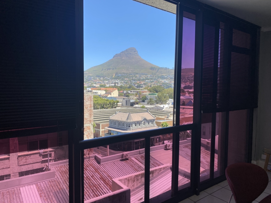 To Let 1 Bedroom Property for Rent in Zonnebloem Western Cape